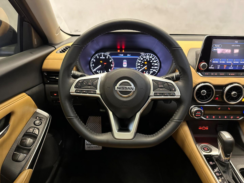 Foto do veículo NISSAN SENTRA  EXCLUSIVE INT. PREMIUM 2.0 16V AUT. 2023 14.850 KM 145.900,00