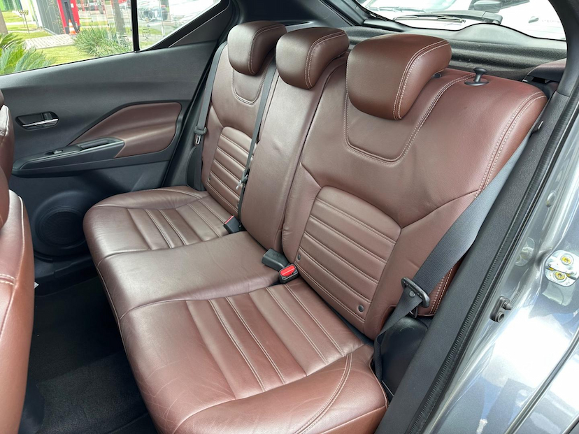 Foto do veículo NISSAN KICKS  SL CVT 2018 78.672 KM 85.900,00