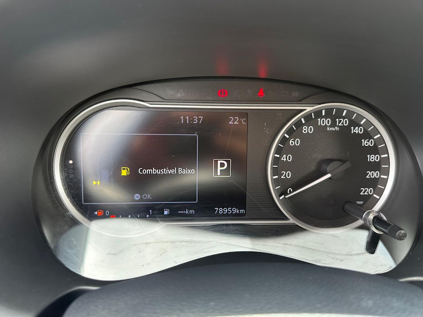 Foto do veículo NISSAN KICKS  SL CVT 2018 78.672 KM 85.900,00