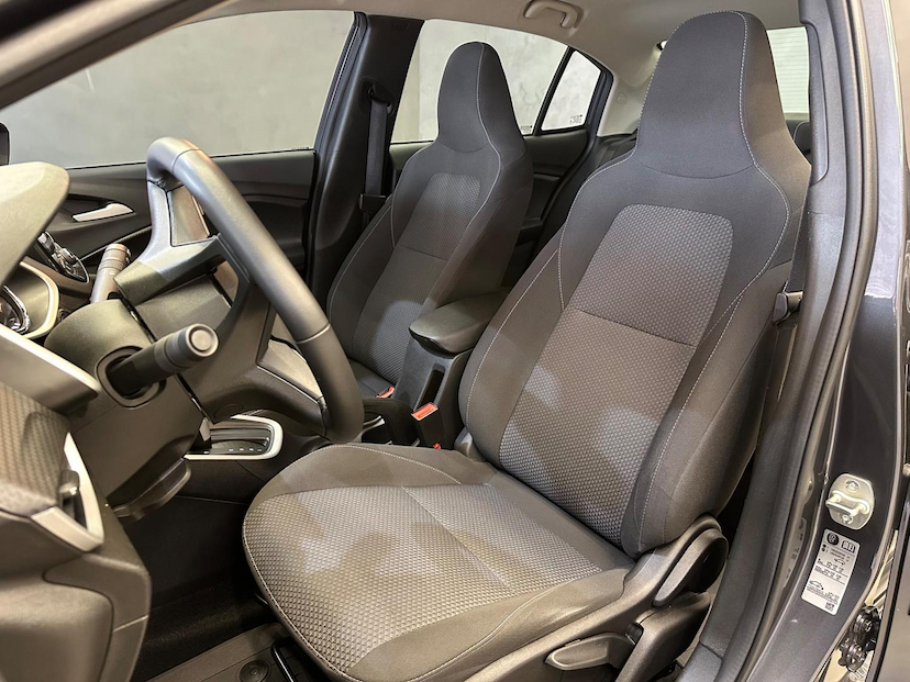 Foto do veículo CHEVROLET ONIX  PLUS 10TAT LTZ 2024 45.774 KM 93.900,00