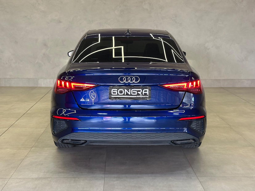 Foto do veículo AUDI A3  SEDAN PERFORMANCE BLACK 2.0 TFSI 2022 30.000 KM 207.900,00