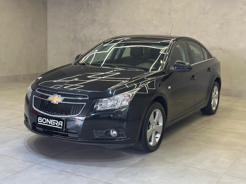 Foto do veículo CHEVROLET CRUZE  1.8 LT 16V FLEX 4P MANUAL 2014 56.092 KM 62.900,00