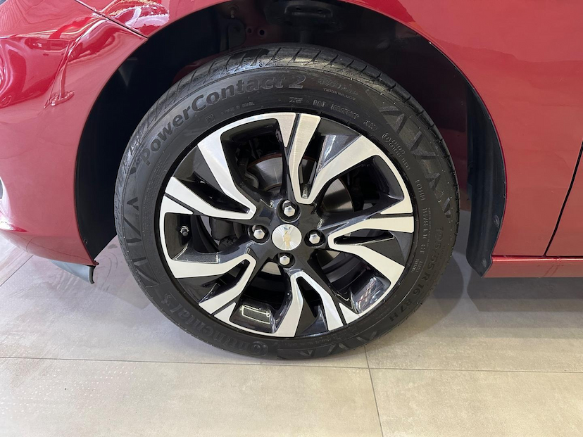 Foto do veículo CHEVROLET ONIX  10TAT PR2 2023 28.858 KM 92.900,00