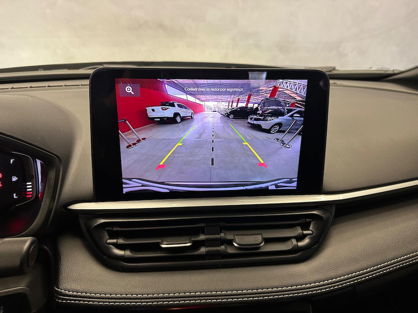Foto do veículo FIAT FASTBACK  LIMITED EDITION 2024 19.075 KM 135.900,00