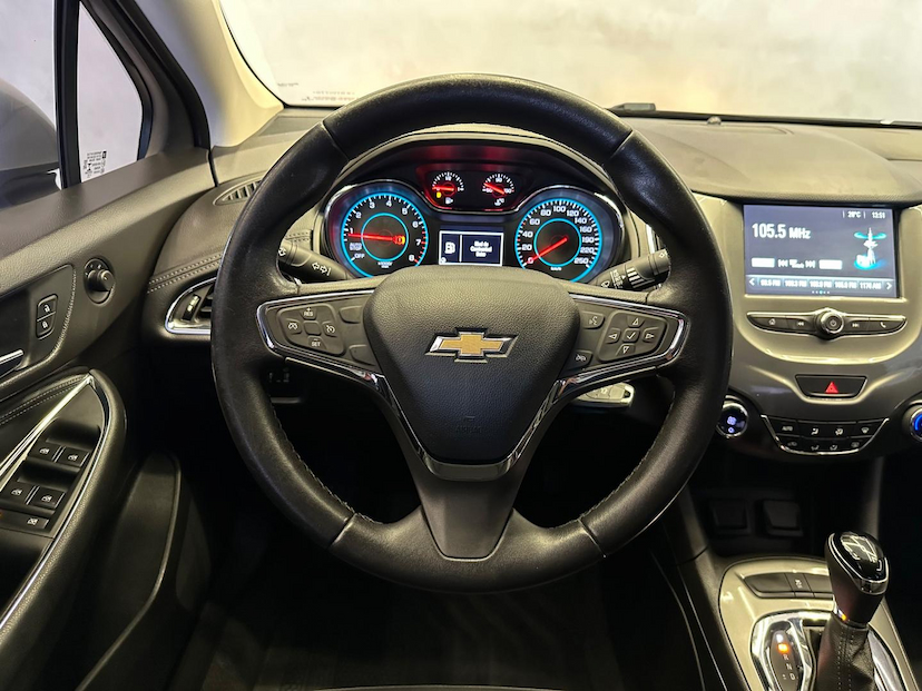 Foto do veículo CHEVROLET CRUZE CHEV  LT NB AT 2019 71.327 KM 92.900,00