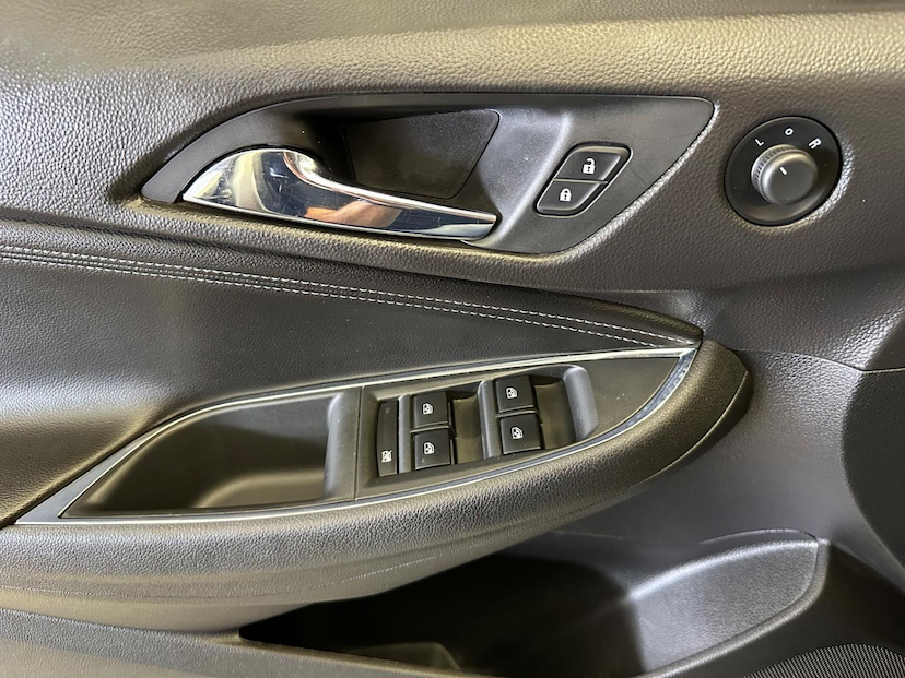 Foto do veículo CHEVROLET CRUZE CHEV  LT NB AT 2019 71.327 KM 92.900,00