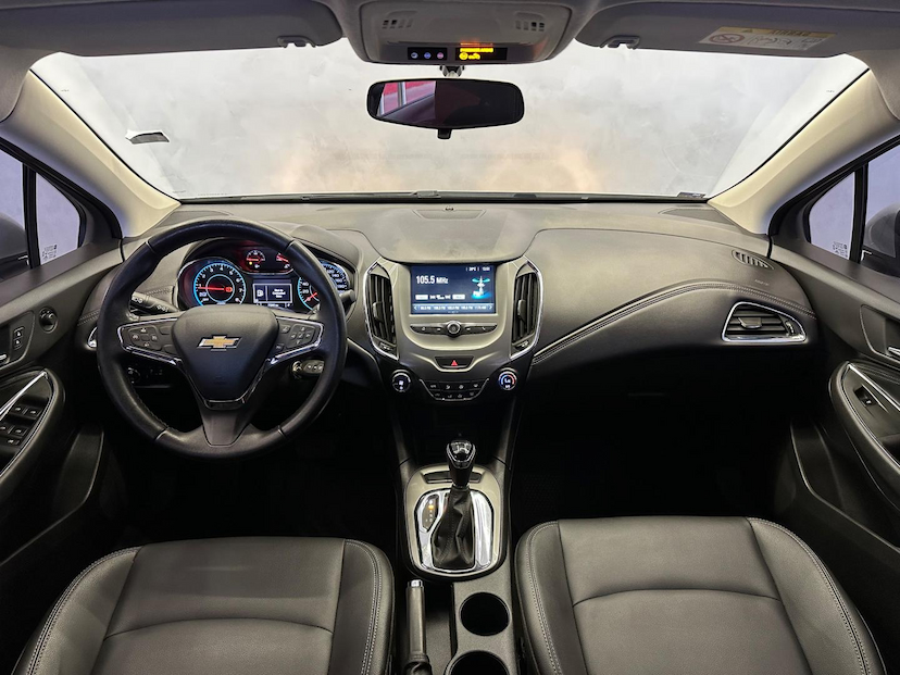 Foto do veículo CHEVROLET CRUZE CHEV  LT NB AT 2019 71.327 KM 92.900,00