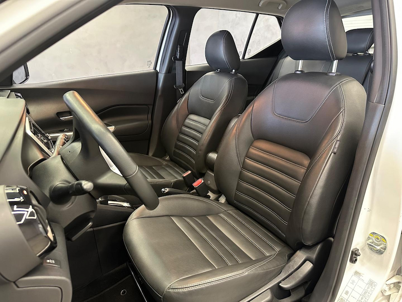 Foto do veículo NISSAN KICKS  SL CVT 2021 65.572 KM 95.900,00