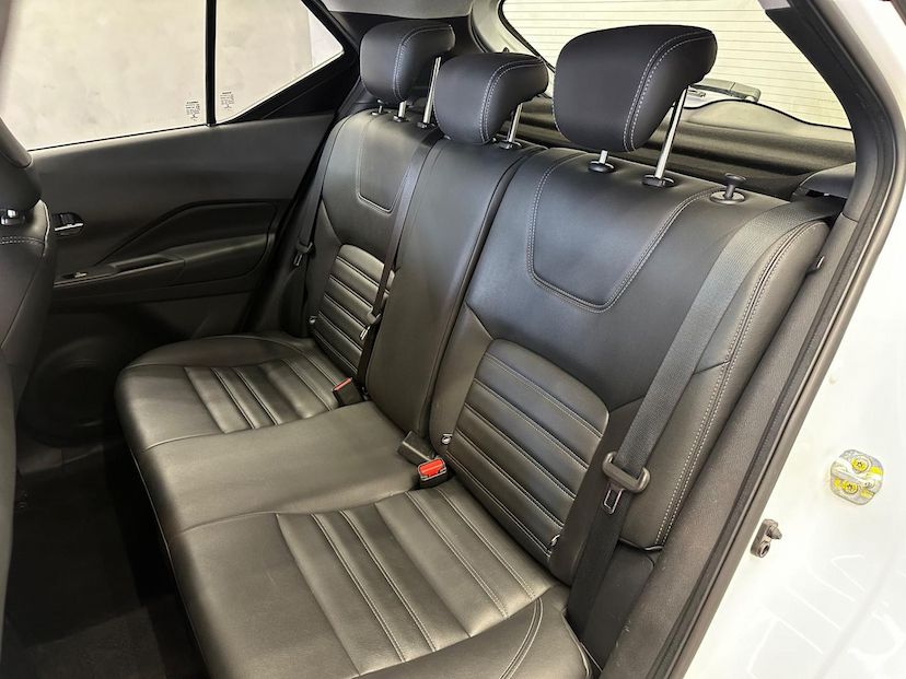 Foto do veículo NISSAN KICKS  SL CVT 2021 65.572 KM 95.900,00