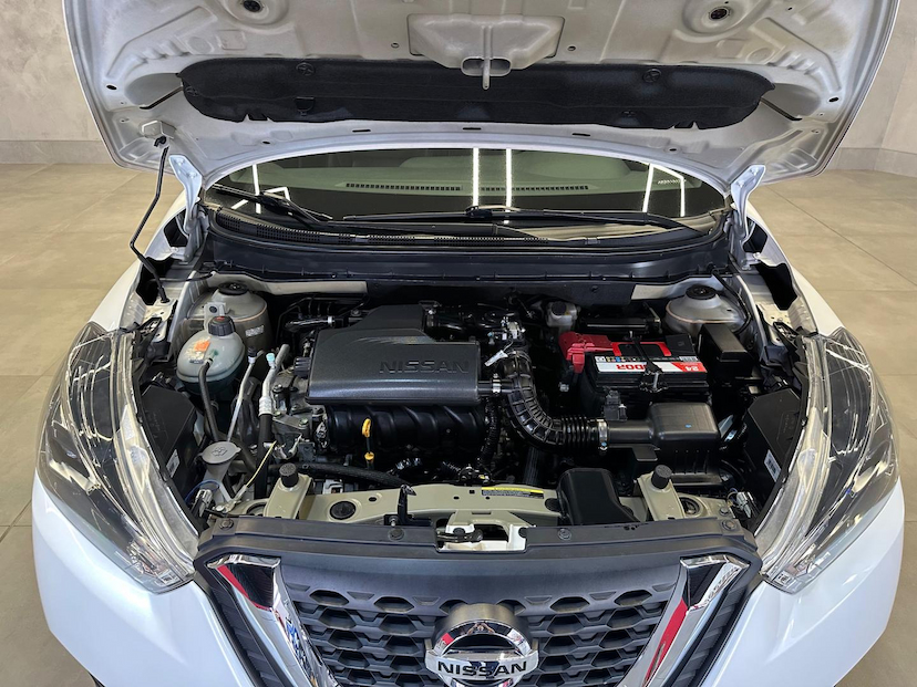 Foto do veículo NISSAN KICKS  SL CVT 2021 65.572 KM 95.900,00