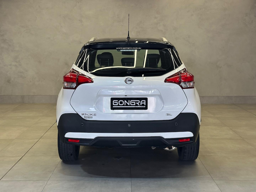 Foto do veículo NISSAN KICKS  SL CVT 2021 65.572 KM 95.900,00