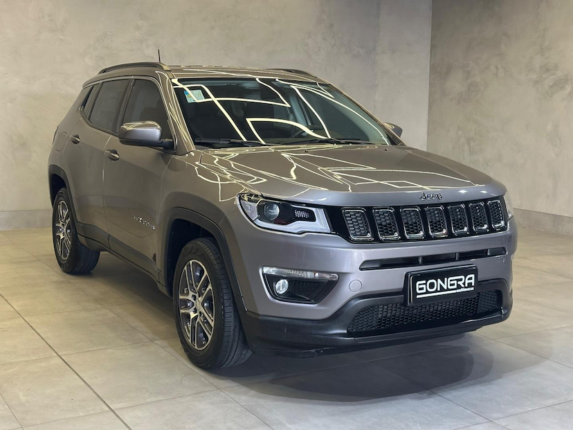 Foto do veículo JEEP COMPASS  SPORT F 2021 25.329 KM 106.900,00