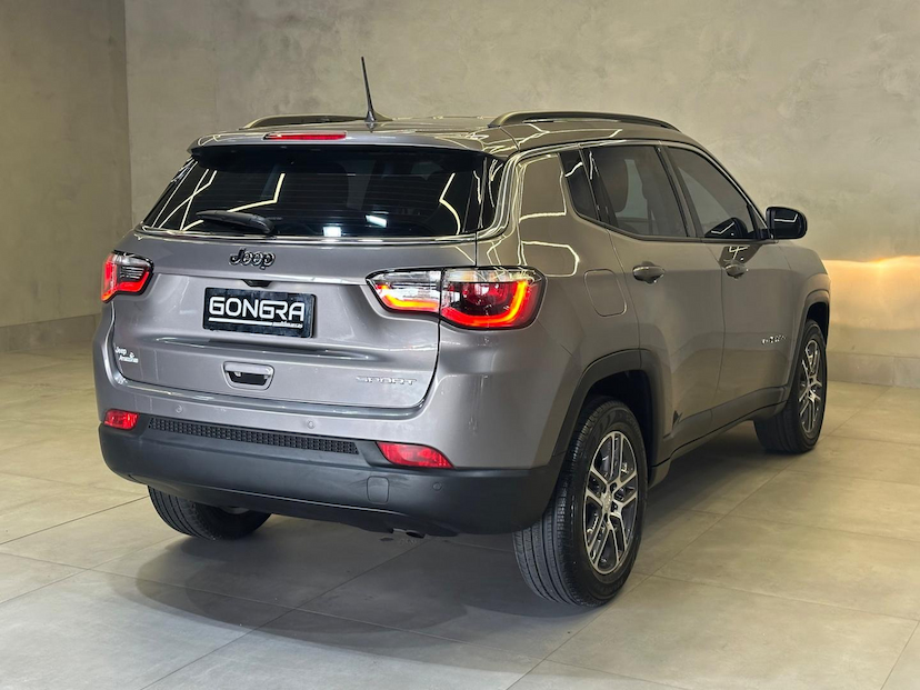Foto do veículo JEEP COMPASS  SPORT F 2021 25.329 KM 106.900,00