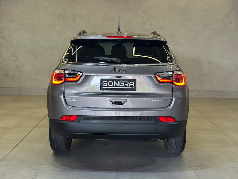 Foto do veículo JEEP COMPASS  SPORT F 2021 25.329 KM 106.900,00