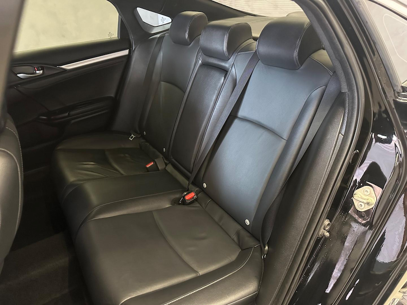 Foto do veículo HONDA CIVIC  EXL CVT 2020 46.306 KM 128.900,00