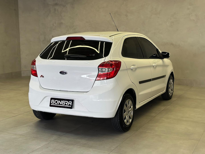 Foto do veículo FORD KA  1.0 SE 12V FLEX 4P 2018 123.888 KM 46.900,00