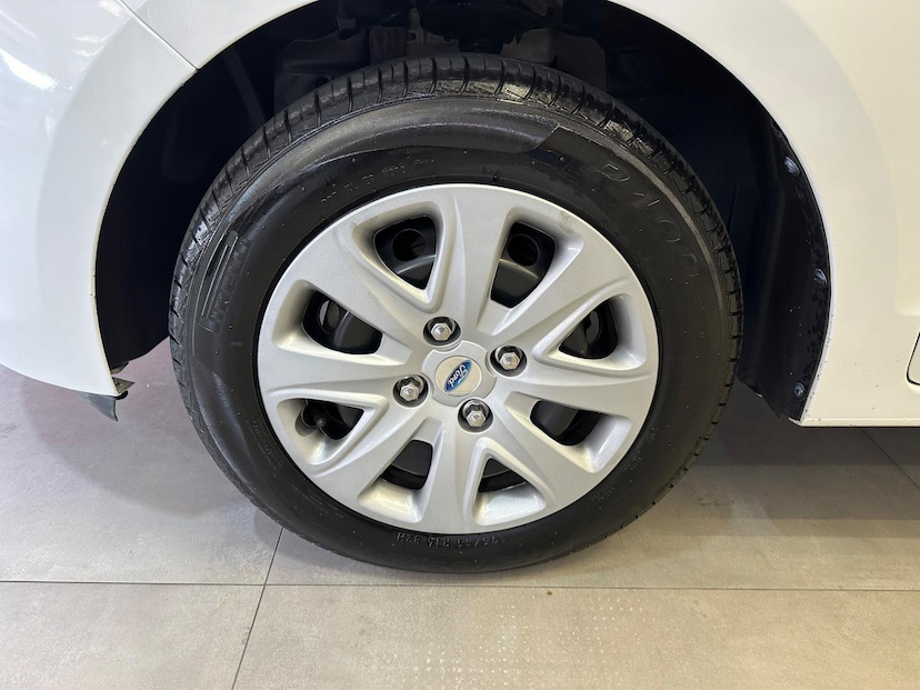 Foto do veículo FORD KA  1.0 SE 12V FLEX 4P 2018 123.888 KM 46.900,00