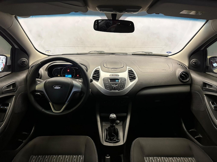 Foto do veículo FORD KA  1.0 SE 12V FLEX 4P 2018 123.888 KM 46.900,00