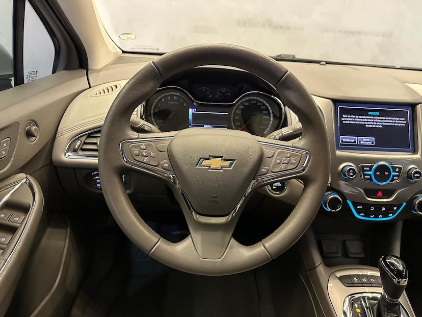 Foto do veículo CHEVROLET CRUZE  SEDAN LTZ 2 1.4 TURBO AUT 2018 80.646 KM 95.900,00