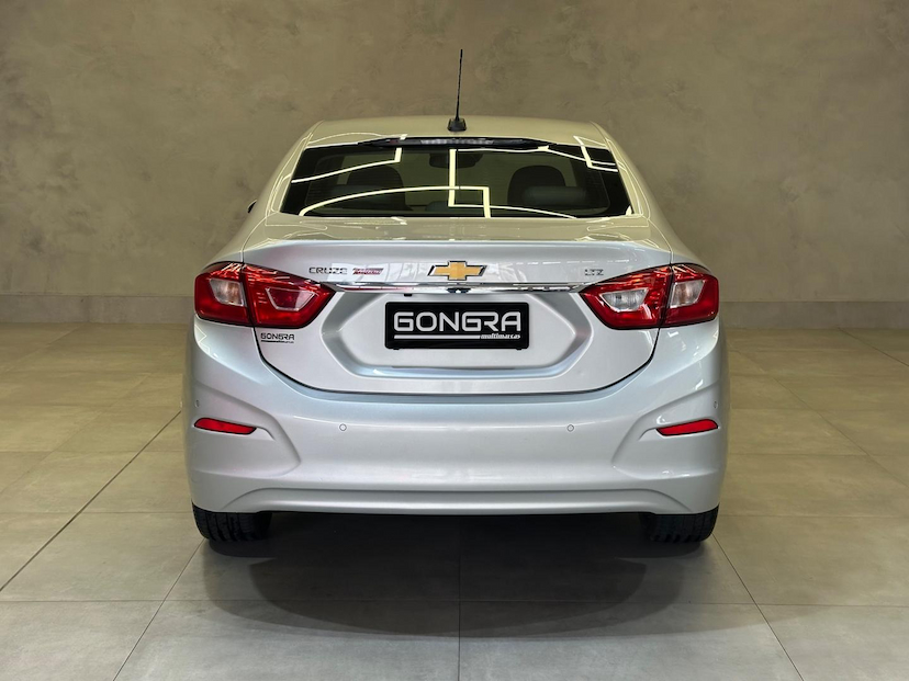 Foto do veículo CHEVROLET CRUZE  SEDAN LTZ 2 1.4 TURBO AUT 2018 80.646 KM 95.900,00