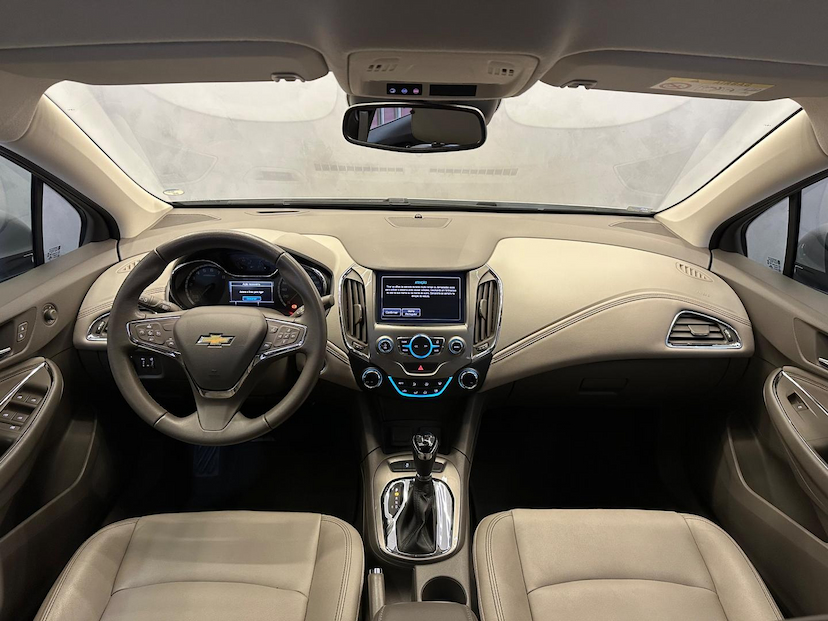 Foto do veículo CHEVROLET CRUZE  SEDAN LTZ 2 1.4 TURBO AUT 2018 80.646 KM 95.900,00