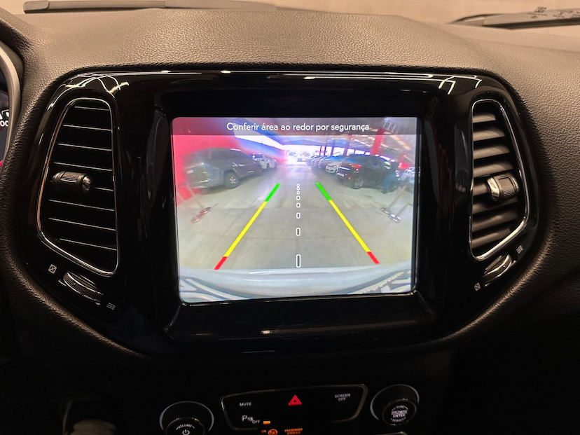 Foto do veículo JEEP COMPASS  2.0 16V DIESEL NIGHT EAGLE 4X4 AUT 2018 50.380 KM 106.900,00