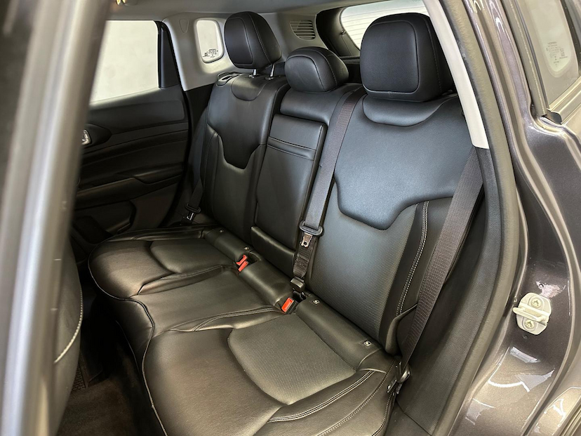 Foto do veículo JEEP COMPASS  SPORT T270 TURBO FLEX AUT. 2022 8.645 KM 119.900,00