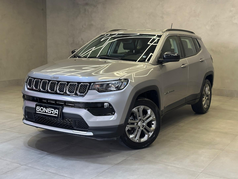Foto do veículo JEEP COMPASS  LONG TF 2023 13.900 KM 144.900,00
