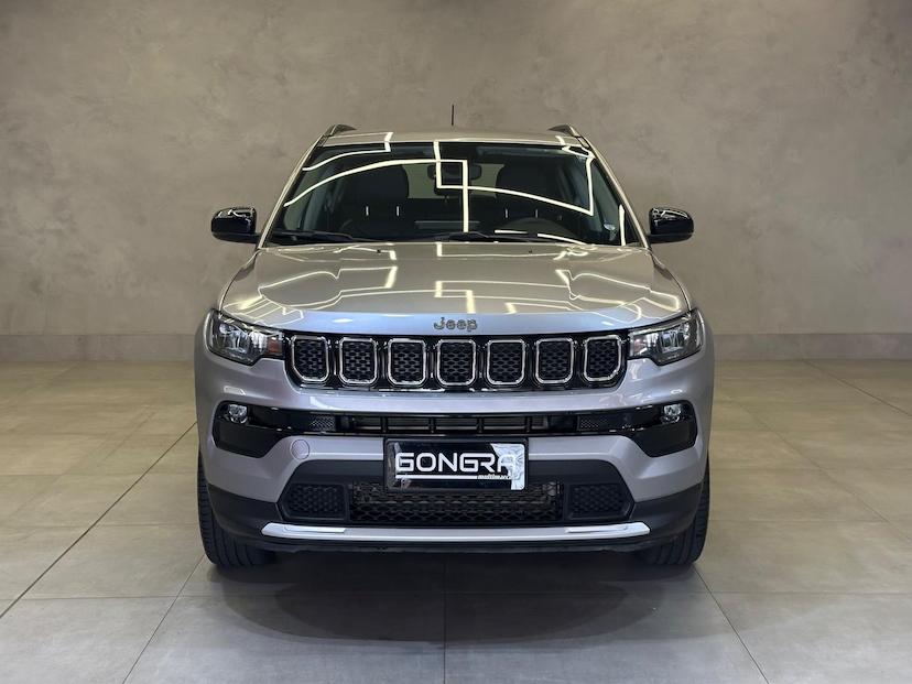 Foto do veículo JEEP COMPASS  LONG TF 2023 12.906 KM 142.900,00