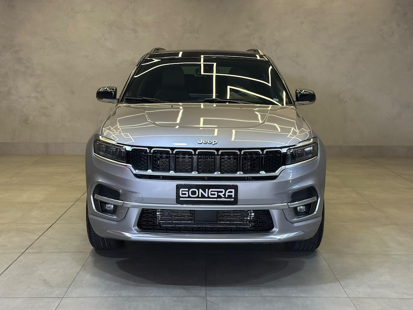 Foto do veículo JEEP COMMANDER  OVERLAND T270 1.3 TB FLEX AUT 2023 19.714 KM 204.900,00
