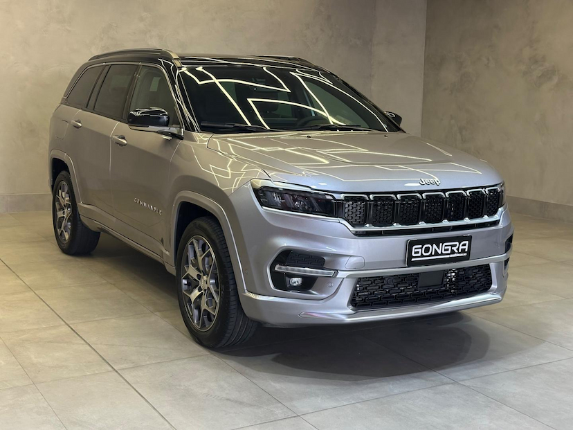 Foto do veículo JEEP COMMANDER  OVERLAND T270 1.3 TB FLEX AUT 2023 19.714 KM 204.900,00