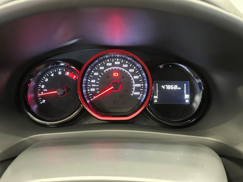 Foto do veículo RENAULT SANDERO  SPORT RS 2.0 FLEX 16V 5P 2021 47.750 KM 78.900,00