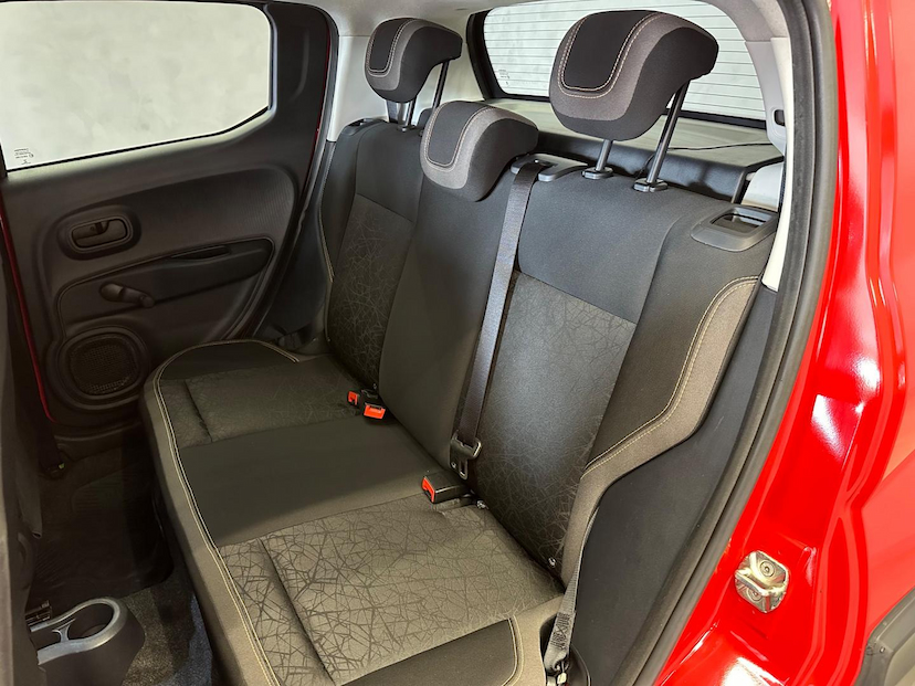 Foto do veículo FIAT MOBI  TREKKING 1.0 MT 2023 16.180 KM 62.900,00
