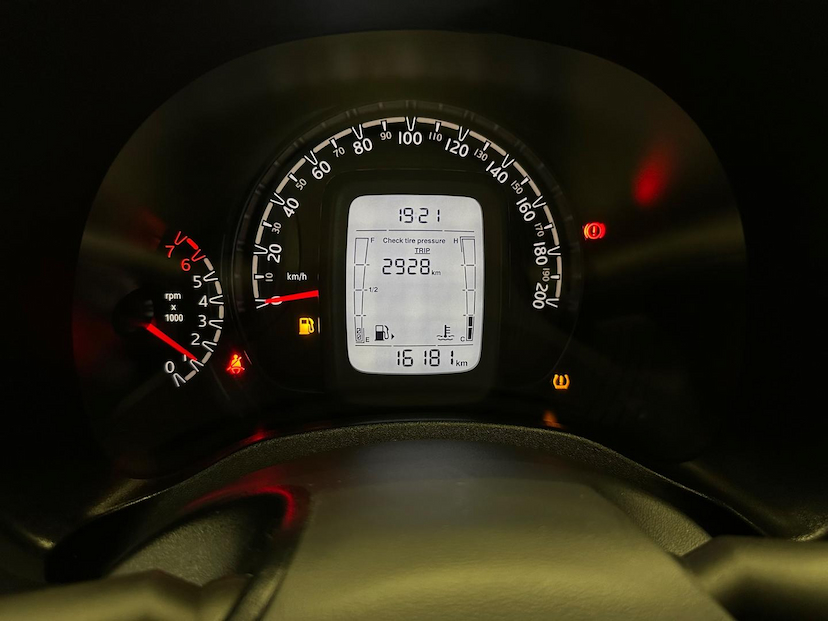 Foto do veículo FIAT MOBI  TREKKING 1.0 MT 2023 16.180 KM 62.900,00