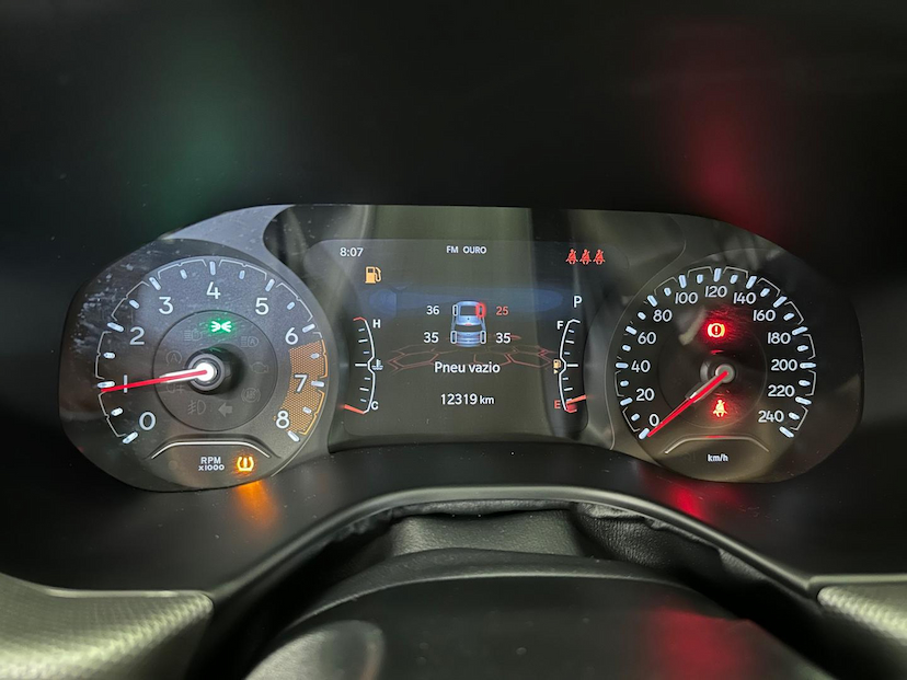Foto do veículo JEEP COMPASS  LONG TF 2024 12.299 KM 164.900,00