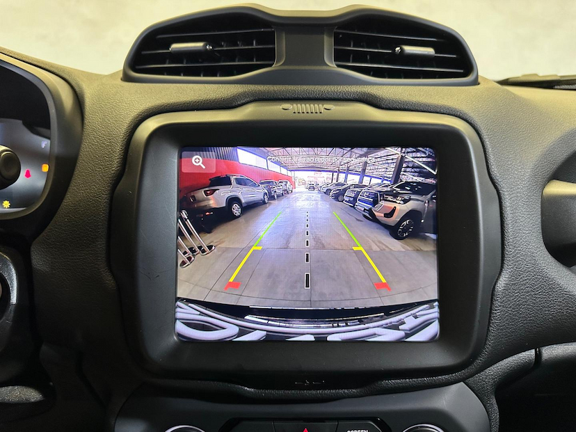 Foto do veículo JEEP RENEGADE  LONGITUDE T270 1.3 TB 4X2 FLEX AUT 2024 22.751 KM 116.900,00