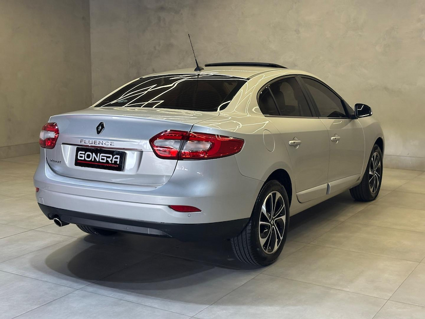 Foto do veículo RENAULT FLUENCE RENAULT  PRI20A 2017 100.650 KM 69.900,00