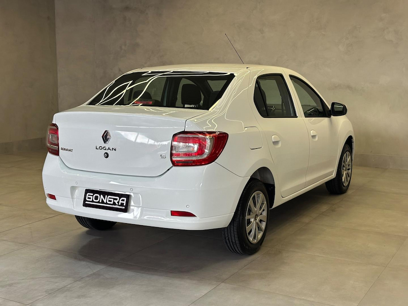 Foto do veículo RENAULT LOGAN  ZEN 1.6 2020 55.000 KM 58.900,00