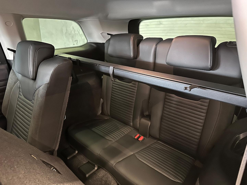 Foto do veículo JEEP COMMANDER  LIMITED TD380 4X4 TURBO DIESEL 2023 20.309 KM 199.900,00