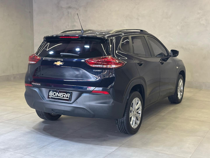 Foto do veículo CHEVROLET TRACKER  LTZ 1.0 TURBO 12V FLEX AUT 2022 33.080 KM 104.900,00