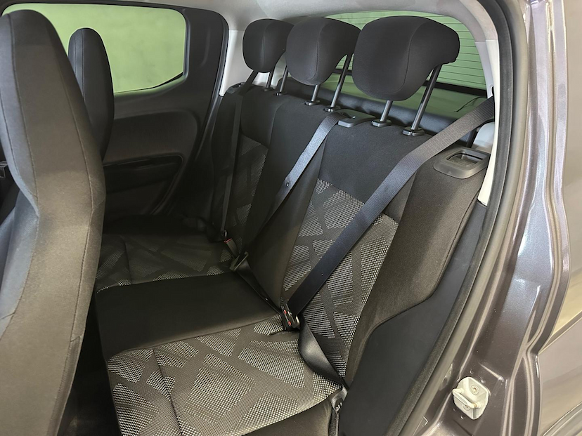 Foto do veículo FIAT MOBI  LIKE 2024 18.983 KM 58.900,00