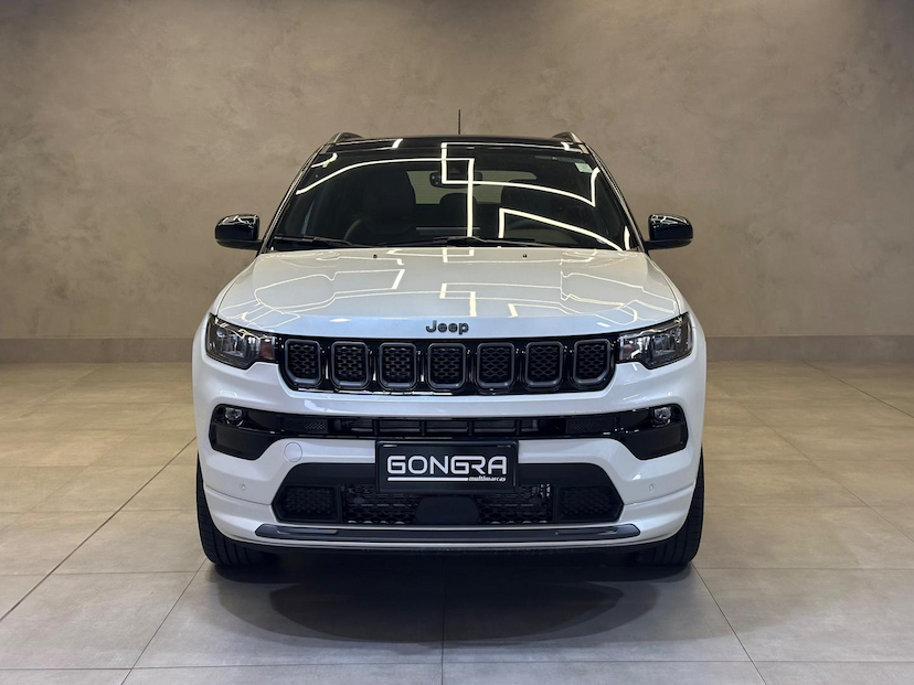 Foto do veículo JEEP COMPASS  SERIE S T270 TURBO FLEX AUT. 2023 11.937 KM 174.900,00