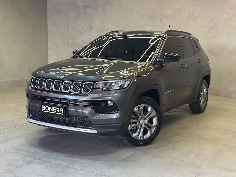 Foto do veículo JEEP COMPASS  LONG TF 2023 14.023 KM 145.900,00