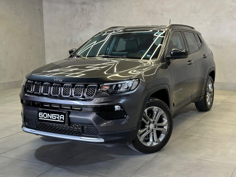 Foto do veículo JEEP COMPASS  LONG TF 2023 35.279 KM 136.900,00