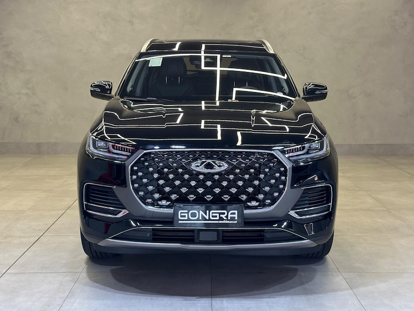 Foto do veículo CAOA CHERY TIGGO 8  PRO HYBRID 2023 15.500 KM 197.900,00