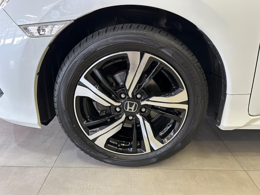 Foto do veículo HONDA CIVIC  2.0 16V FLEXONE  EX CVT 2018 103.000 KM 108.900,00