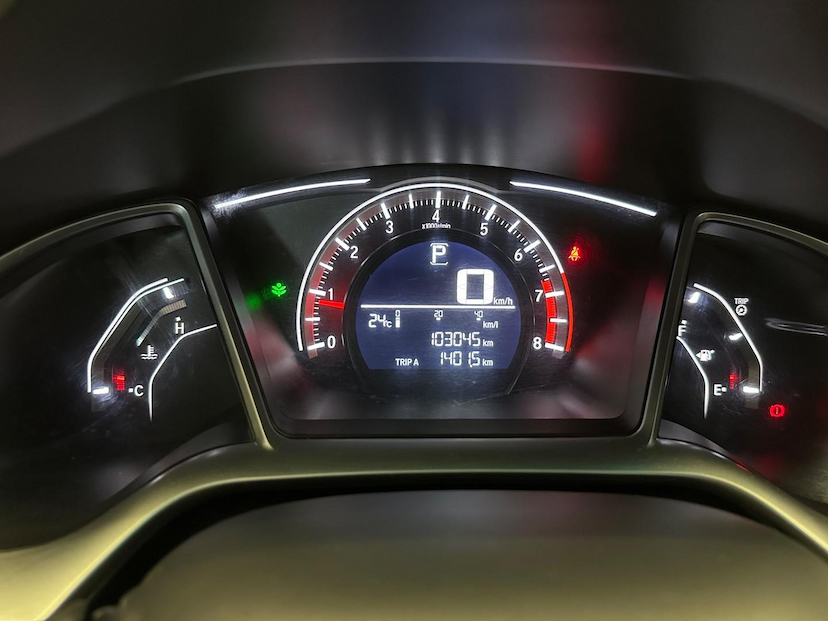 Foto do veículo HONDA CIVIC  2.0 16V FLEXONE  EX CVT 2018 103.000 KM 108.900,00