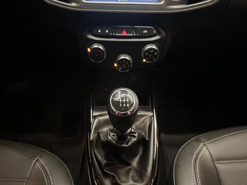 Foto do veículo CHEVROLET ONIX  1.4 EFFECT 2019 88.724 KM 63.900,00