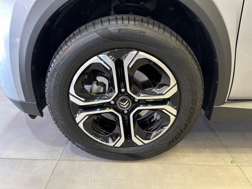 Foto do veículo CITROËN AIRCROSS  A SHINE 2024 9.419 KM 106.900,00