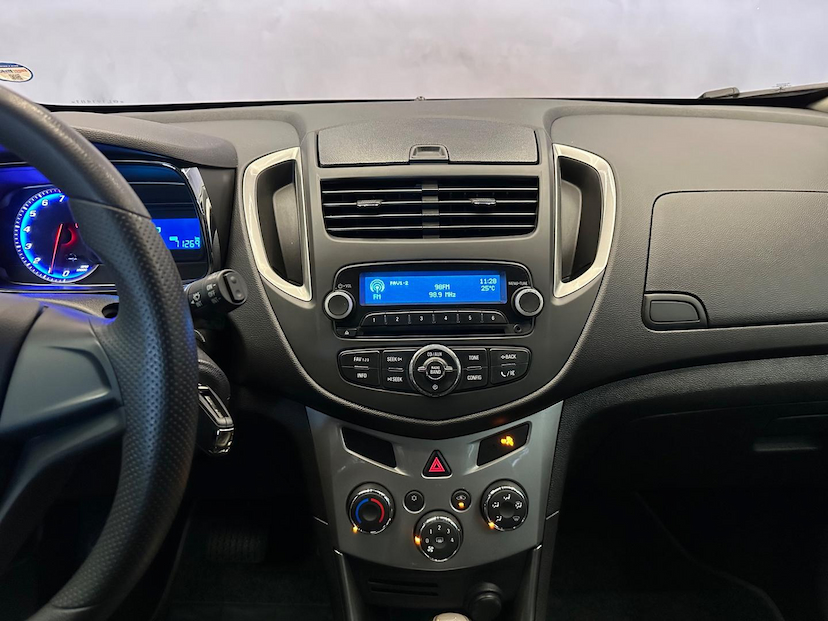Foto do veículo CHEVROLET TRACKER  LT 2016 71.040 KM 69.900,00